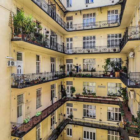 Precious Spot Appartement Boedapest Buitenkant foto