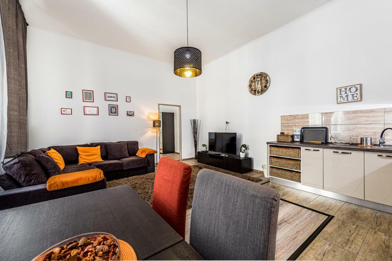 Precious Spot Appartement Boedapest Buitenkant foto